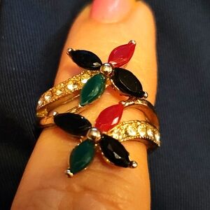 Elegant Gold and Multicolor Gemstone Ring